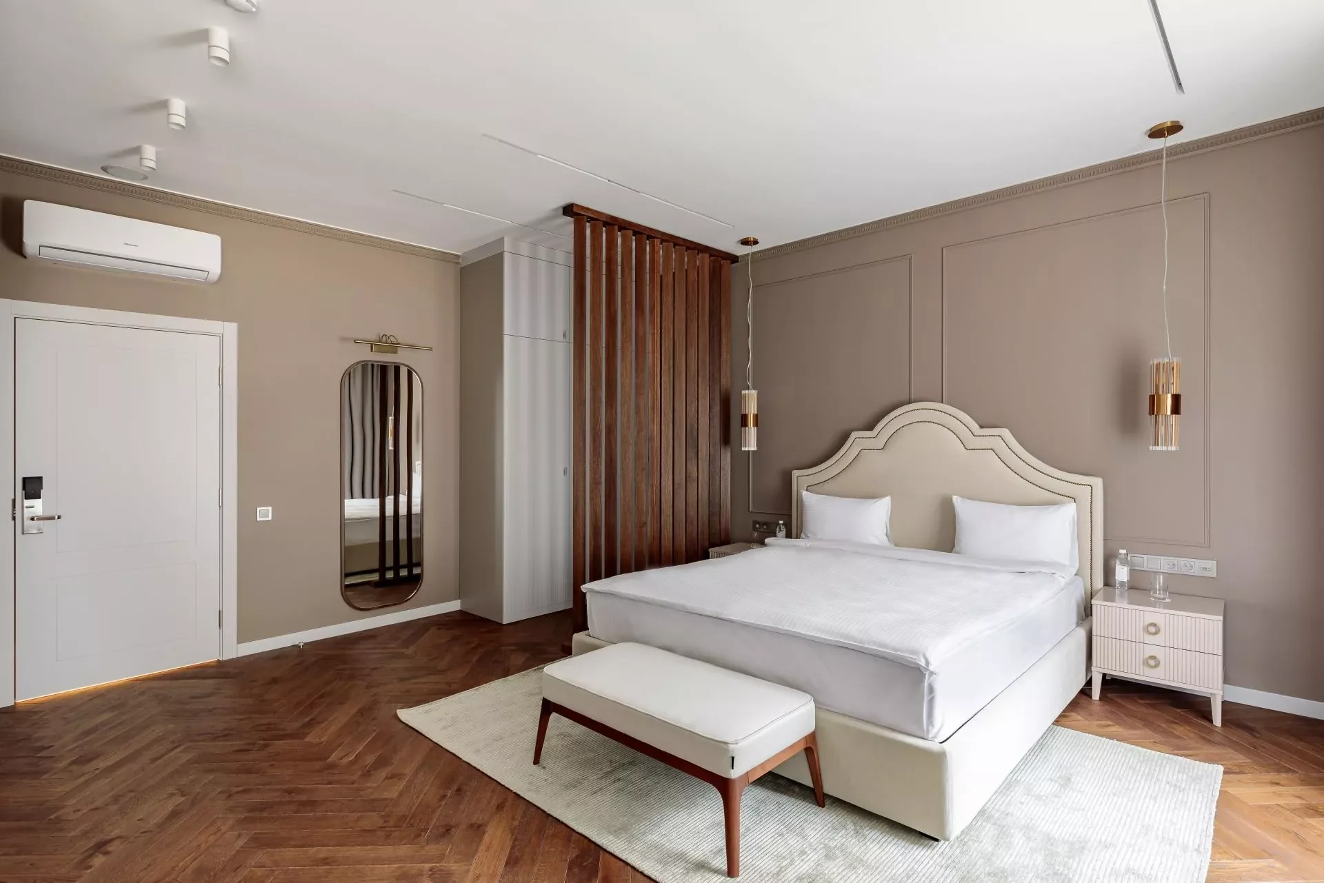 Emerald Inn Студия — фото
